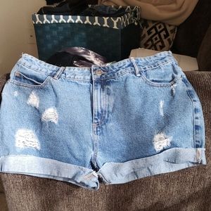 High waisted shorts.